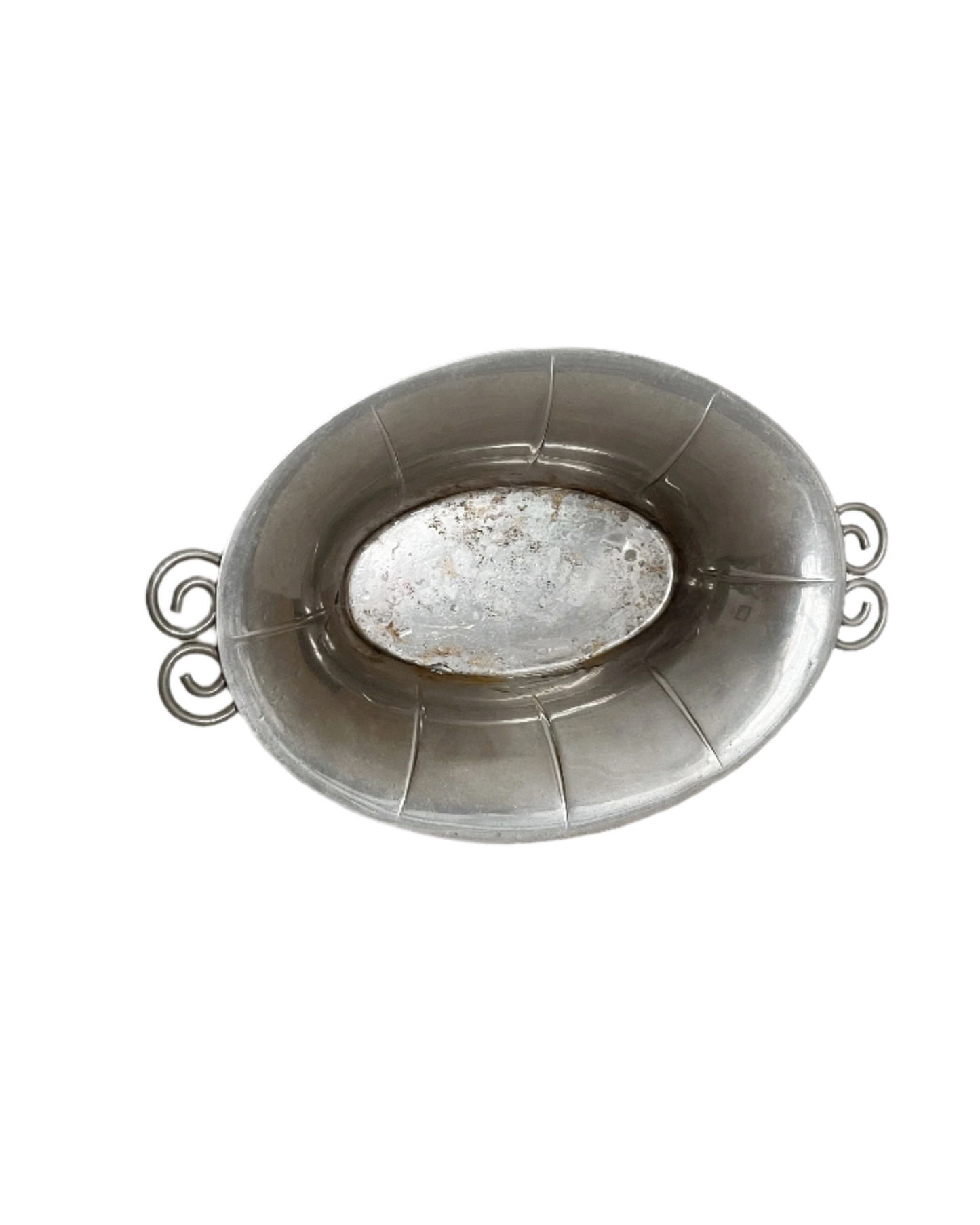 01. Pewter dish with spiral handles