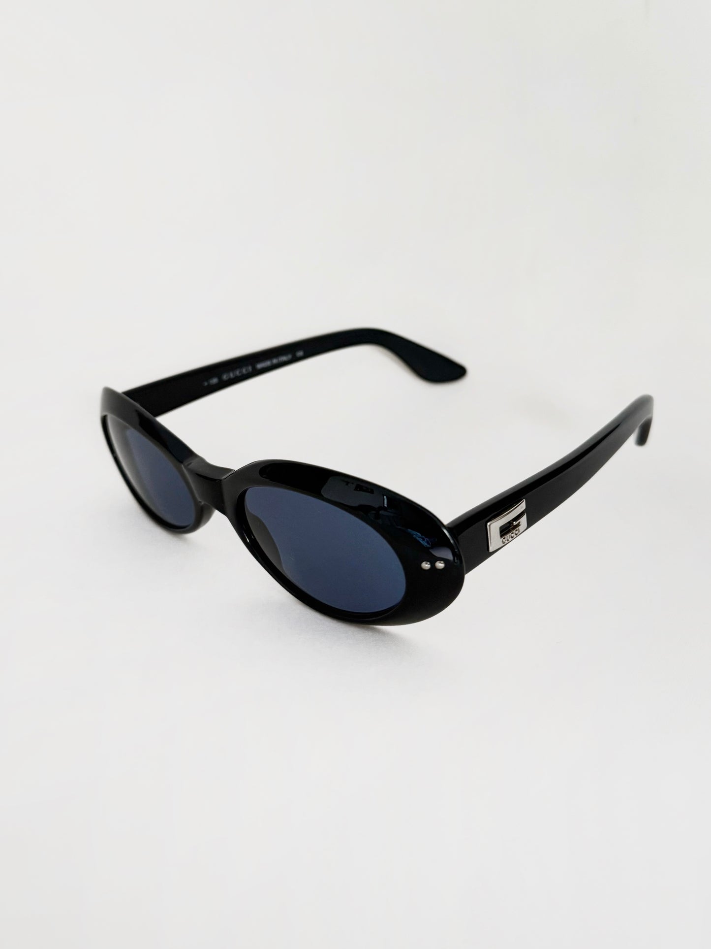 Gucci oval navy sunglasses GG2413
