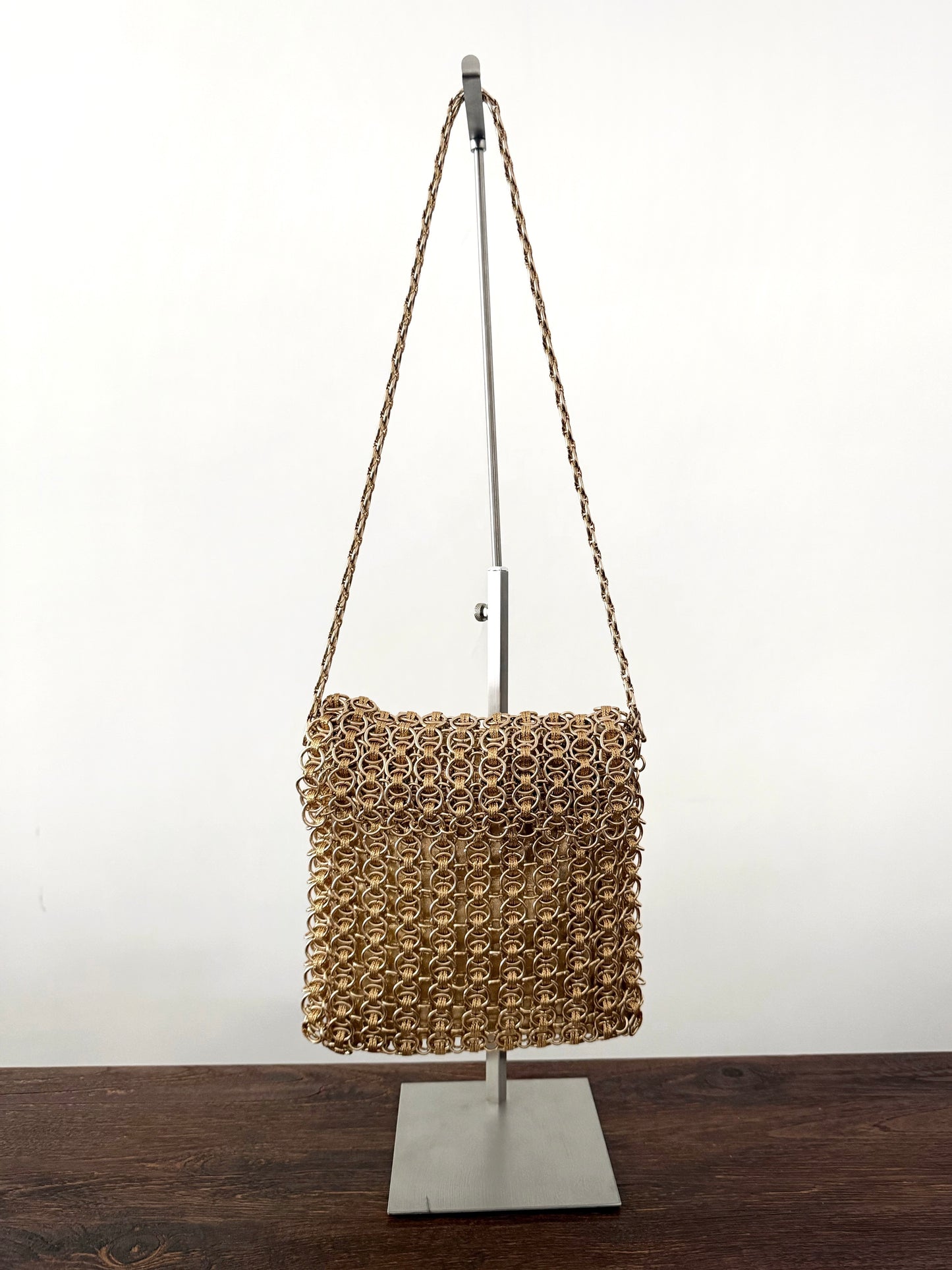 03. Walborg gold chainmail bag