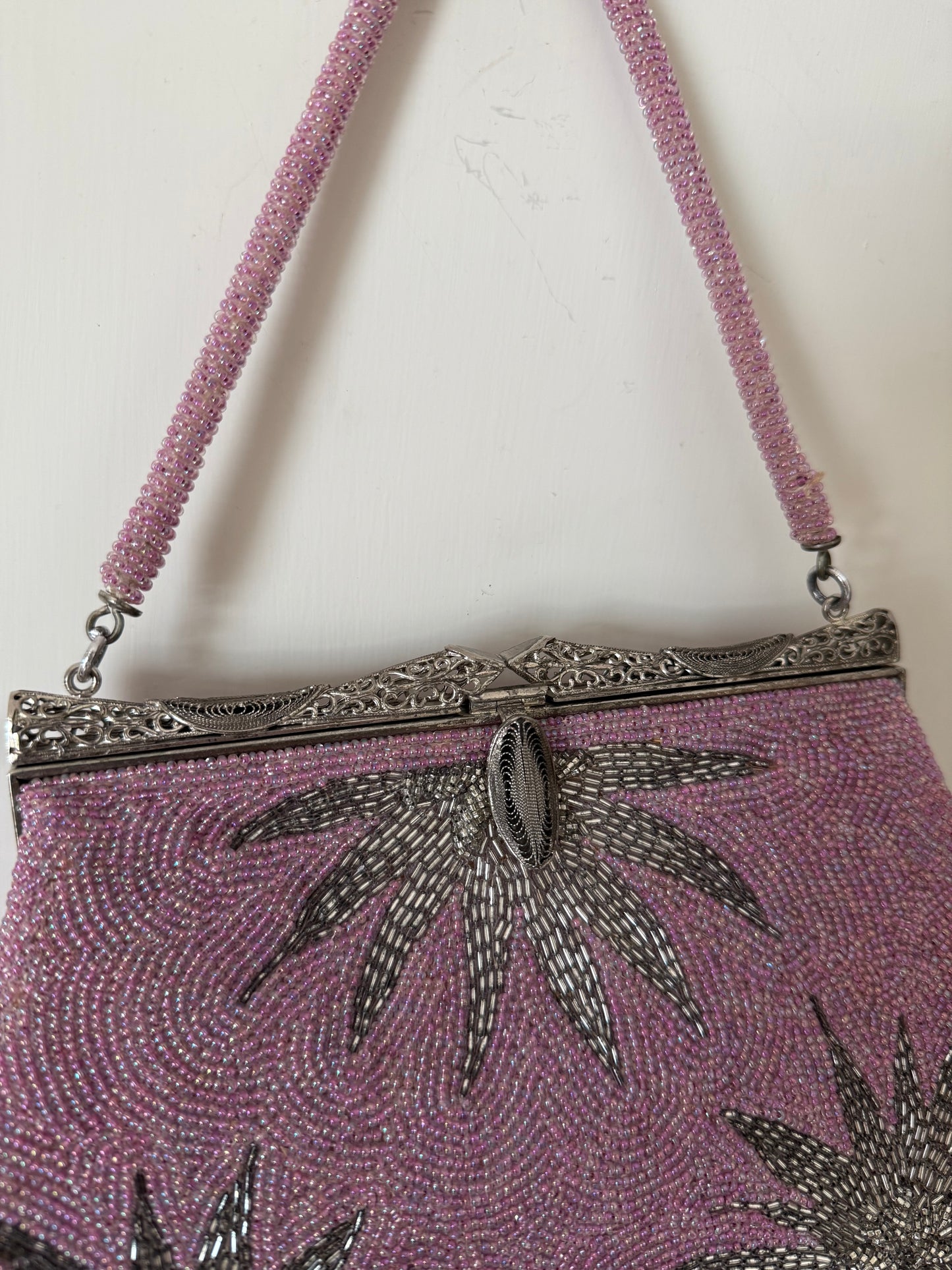 03. Sun motifs beaded bag