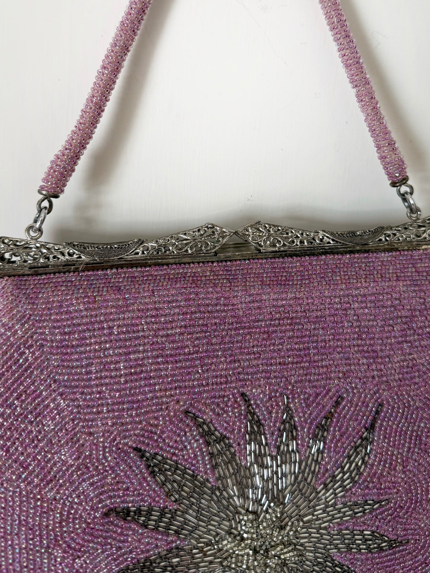 03. Sun motifs beaded bag