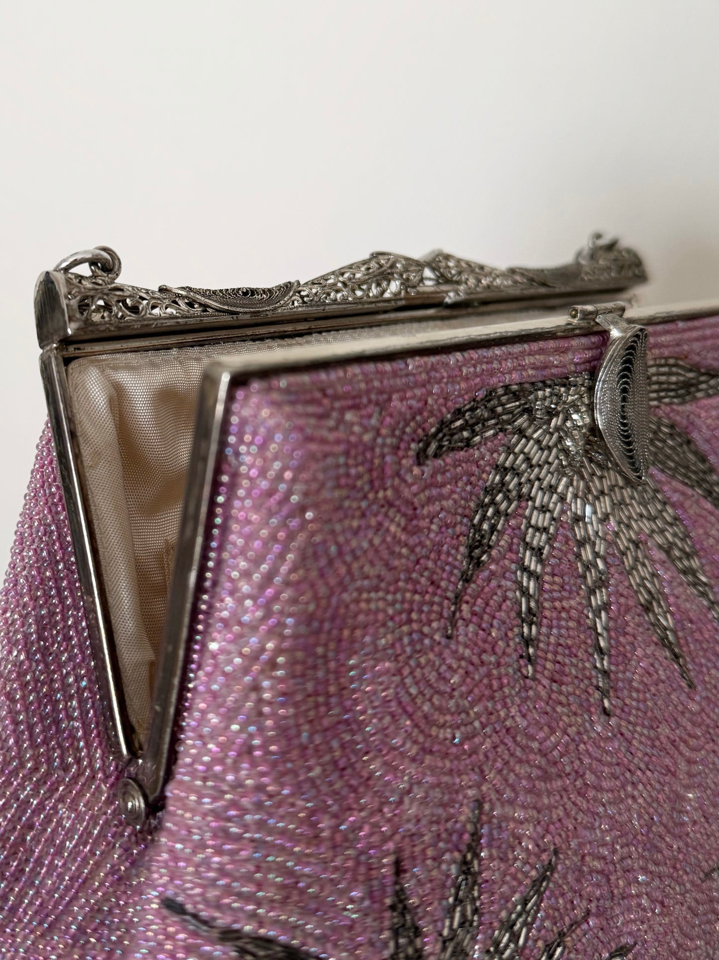03. Sun motifs beaded bag
