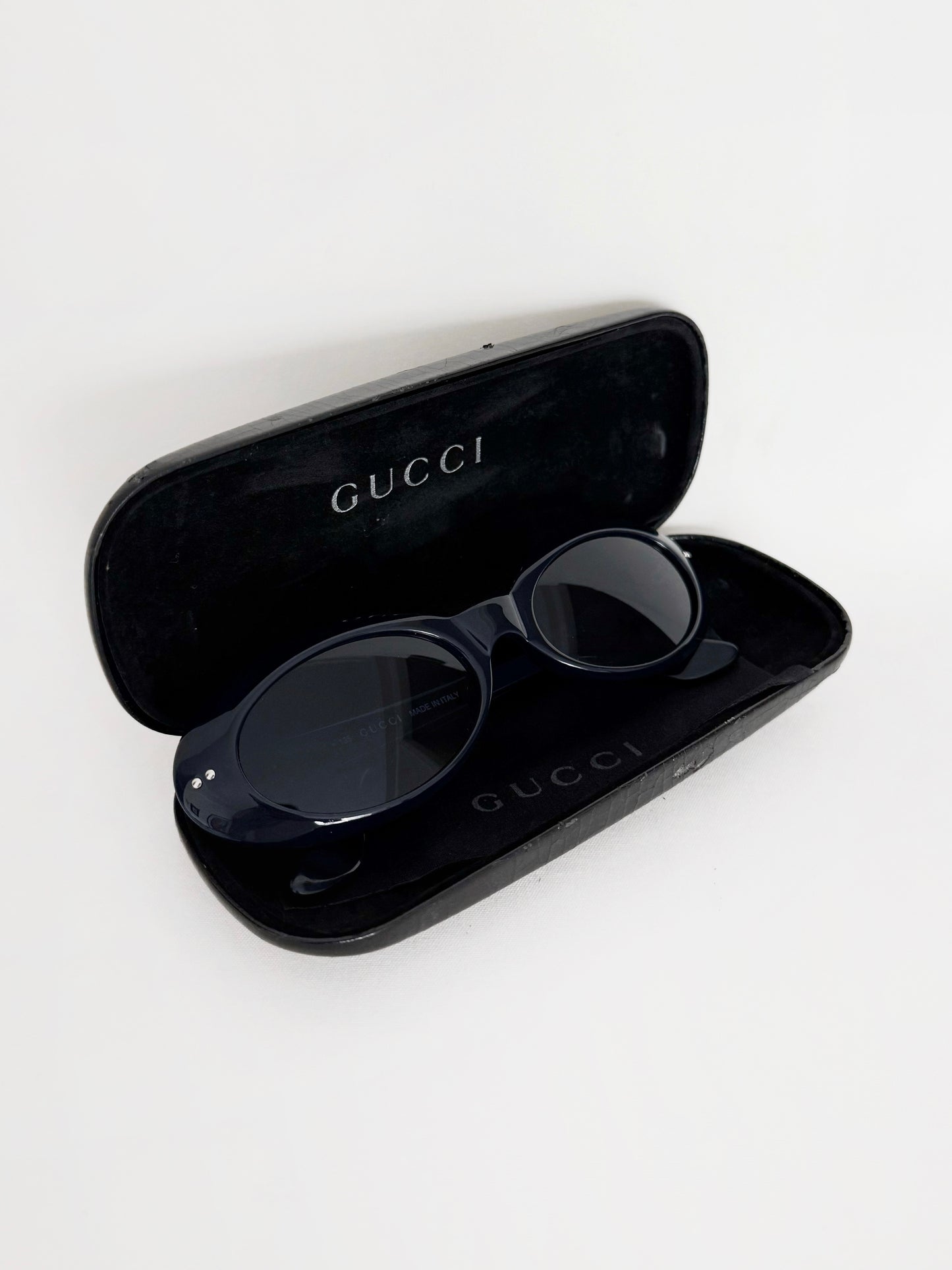 Gucci oval navy sunglasses GG2413