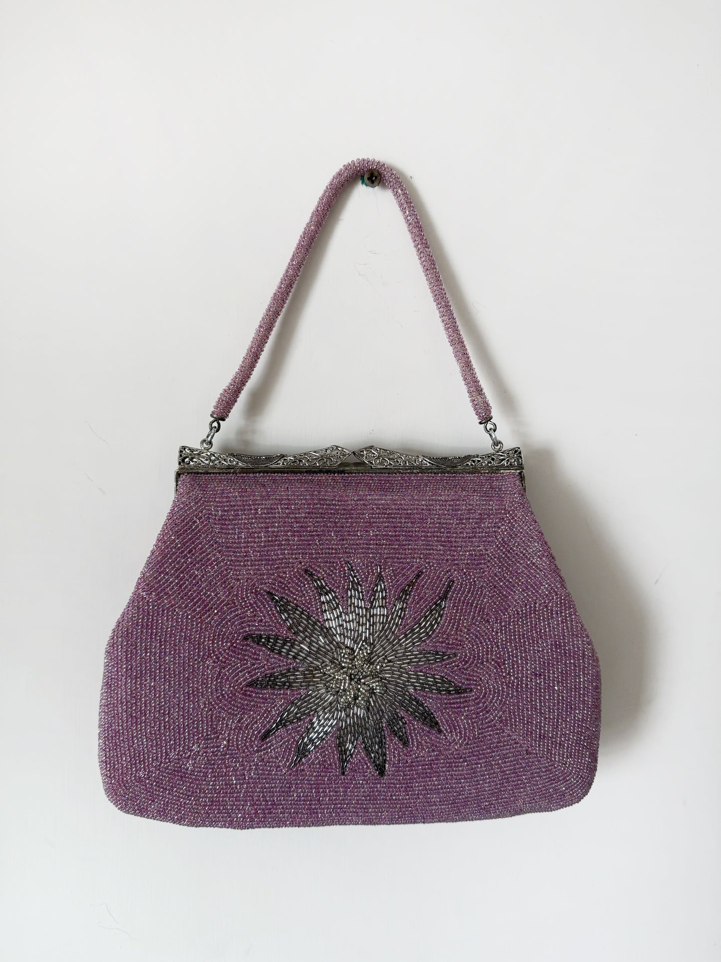 03. Sun motifs beaded bag