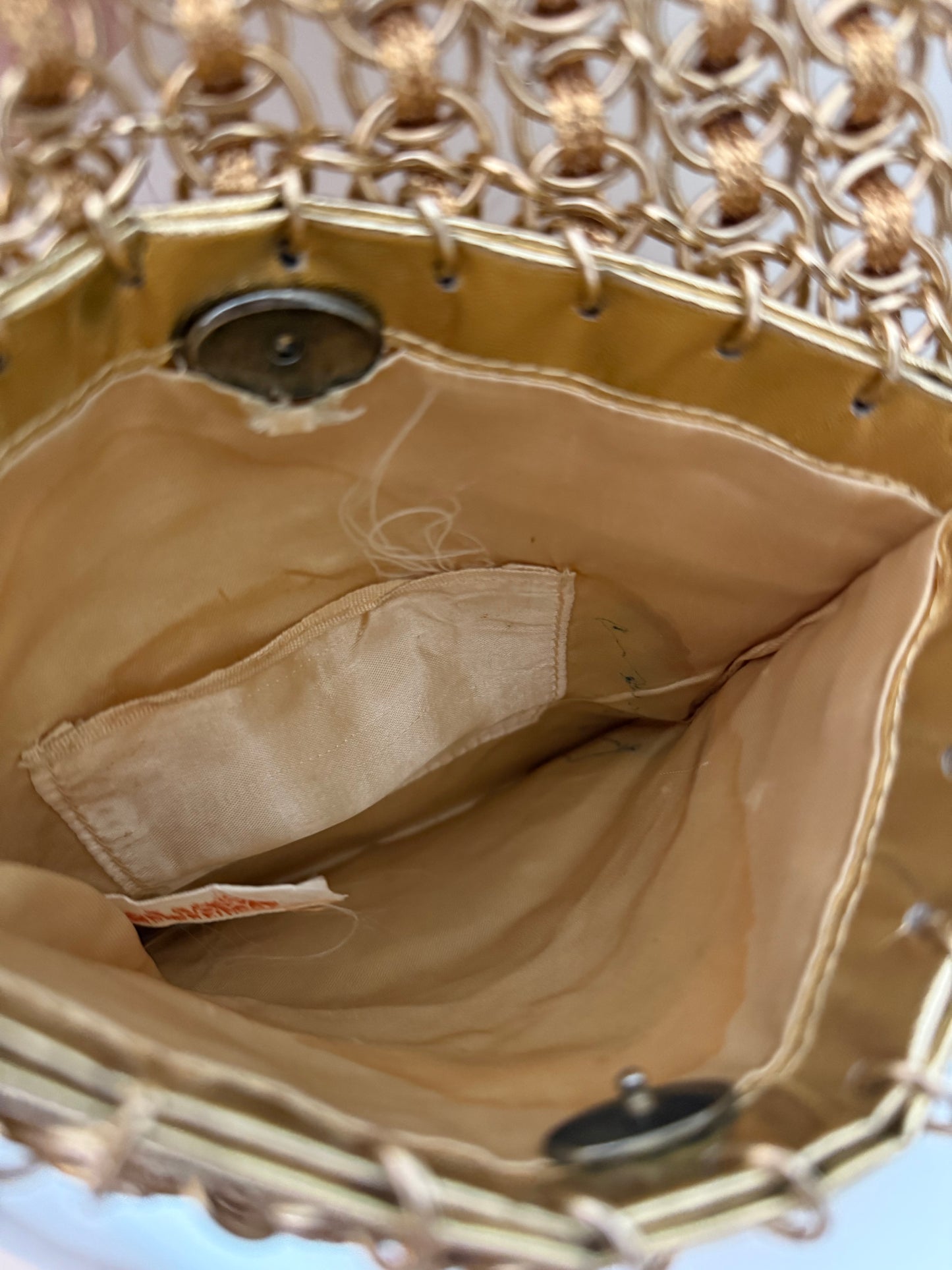 Walborg gold chainmail bag