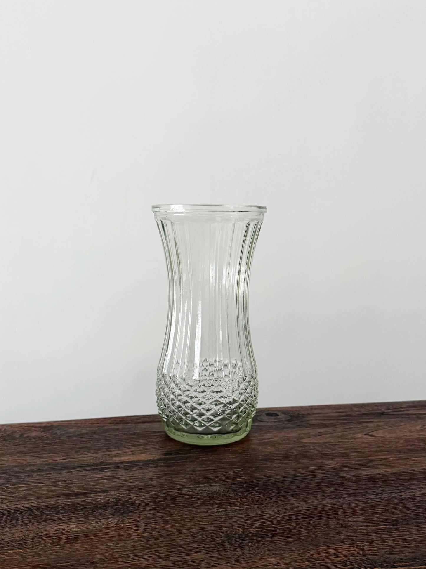 01. Hoosier vase 4088-A